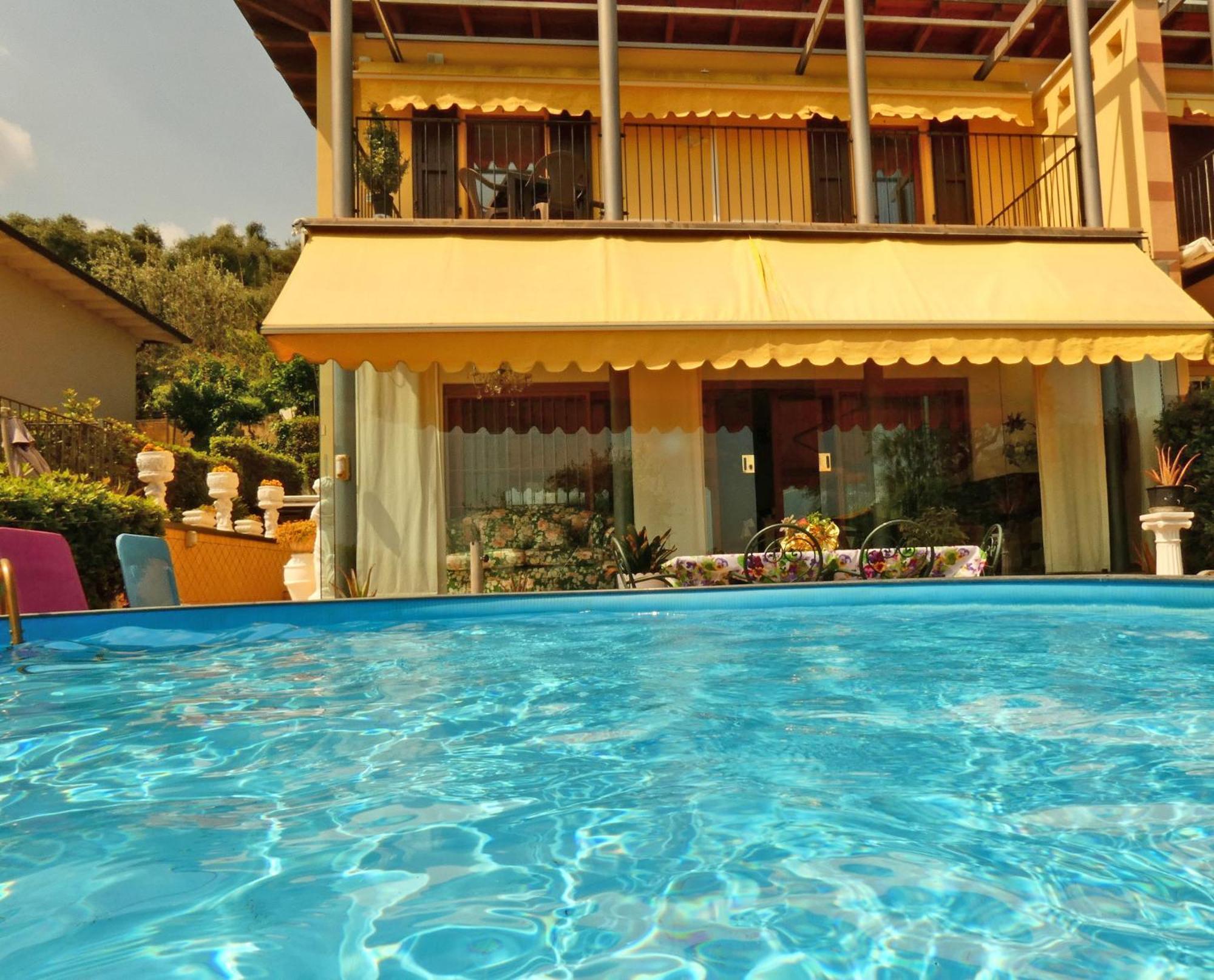 Villa Paradiso Polpenazze del Garda Habitación foto